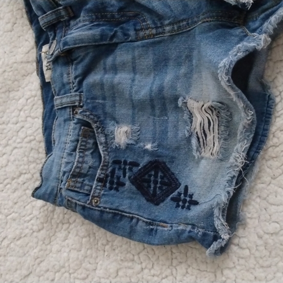 Mudd Women's Distressed Denim Shorts - Picture 2 of 12
